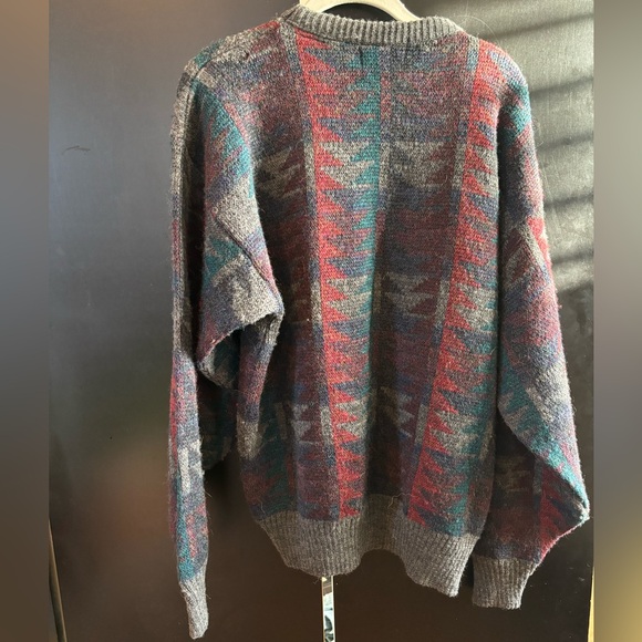 Knights Bridge vintage wool sweater - Picture 2 of 6